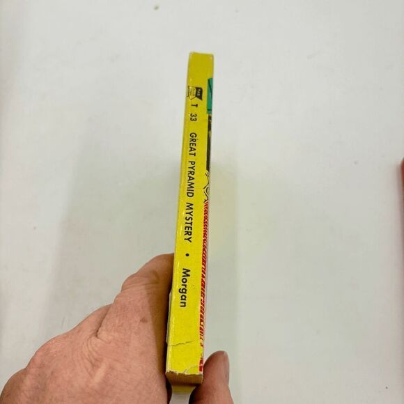 Great Pyramid Mystery vintage paperback 1963 SBS T-33 de Wolfe Morgan Pharoah - Picture 2 of 6